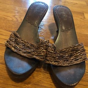 Super Cute Brown Leather Sandals